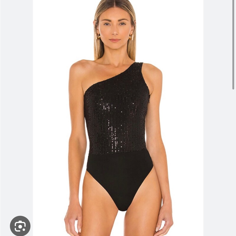 Superdown Remi One Shoulder Bodysuit Black Sequin